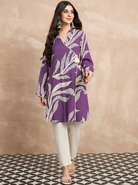 Anouk Women Floral Viscose Rayon Kurtas