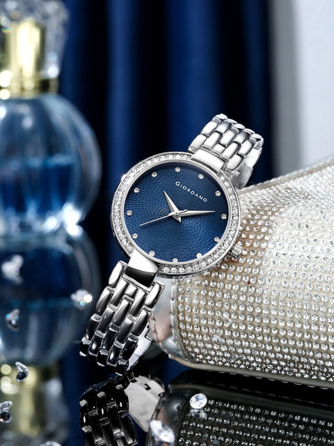 GIORDANO Women Embellished Dial & Bracelet Style Straps Analogue Watch GD-2141-44