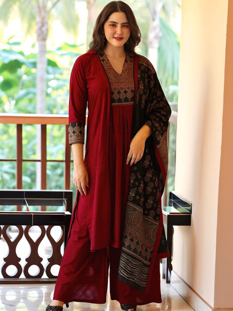 Aaghnya Ethnic Motifs V-Neck Panelled A-Line Kurta with Palazzos & Dupatta