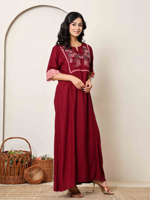 Nihsamah Women Embroidered Maxi Nightdress