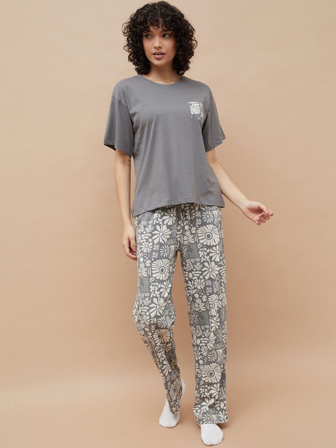 Ginger by Lifestyle Women Pure Cotton Printed T-shirt & Pyjamas Night Suit