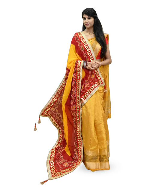 Ranisatiya creation Bandhani Printed Gotta Patti Dupatta