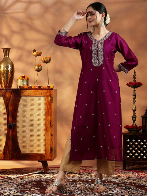 Libas Women Floral Embroidered Zari Kurta - Image 2