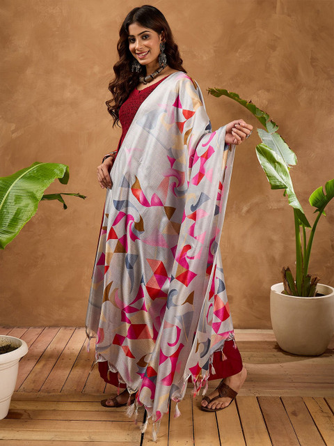 InWeave Abstract Printed Tasselled Dupatta - Image 3