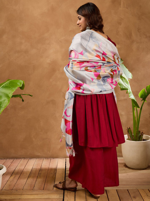 InWeave Abstract Printed Tasselled Dupatta - Image 4