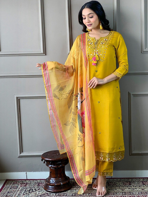 Lookmark Floral Embroidered Thread Work Chanderi Silk Kurta With Trousers & Dupatta