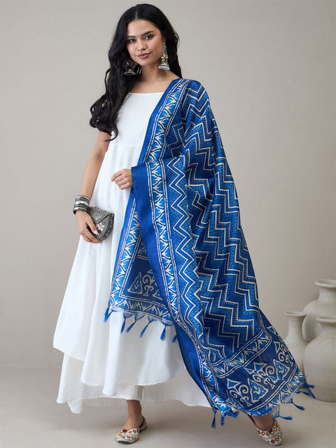 InWeave Ethnic Motifs Printed Tasselled Dupatta