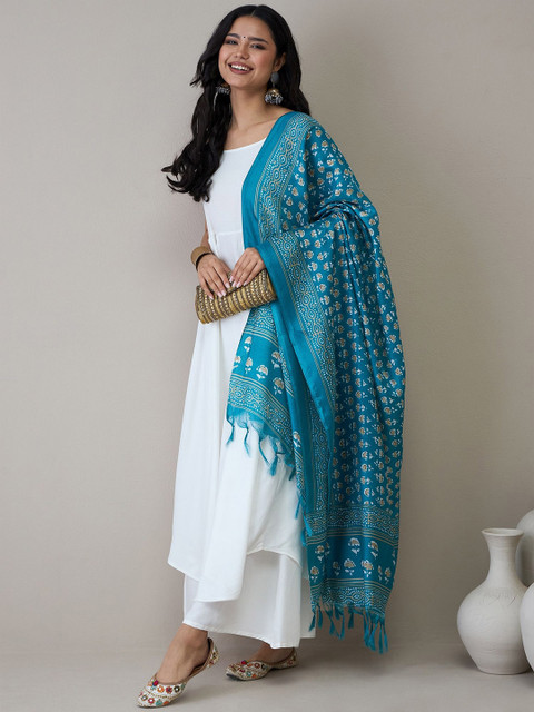 InWeave Floral Printed Tasselled Dupatta - Image 5