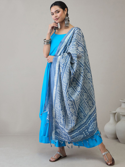 InWeave Geometric Printed Tasselled Dupatta - Image 3