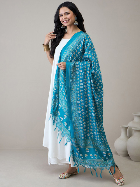InWeave Floral Printed Tasselled Dupatta - Image 3