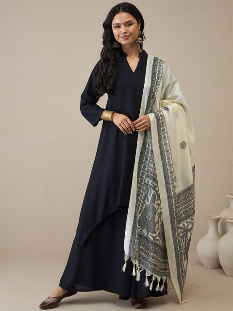 InWeave Floral Printed Tasselled Dupatta