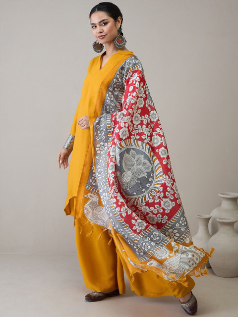 InWeave Floral Printed Tasselled Kalamkari Dupatta - Image 3