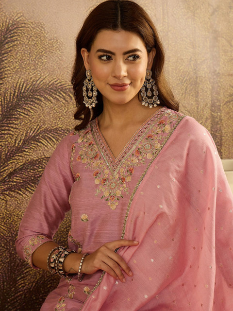 Sangria Women Ethnic Motifs Embroidered Regular Sequinned Kurta with Trousers & Dupatta