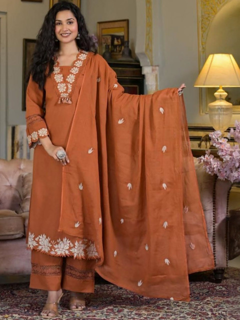 MILAAV Women Floral Embroidered Thread Work Pure Cotton Kurta with Palazzos & Dupatta