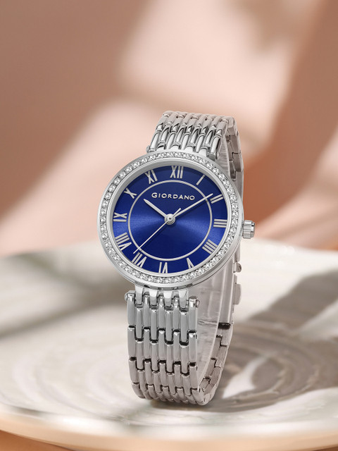 Giordano Eleganza Collection Women Round Diamond-Set with Metal Strap Analog Watch