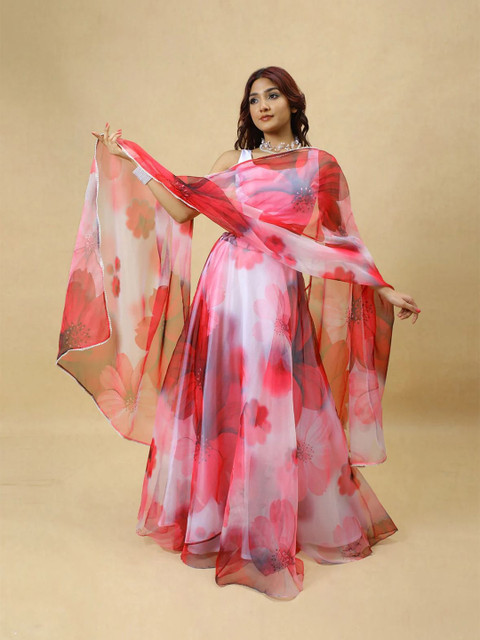 LIPS CROWN Printed Semi-Stitched Lehenga With Choli & Dupatta