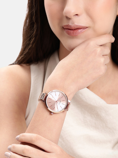 DressBerry Women Luxe Analogue Watch - DBLuxe-612-RG