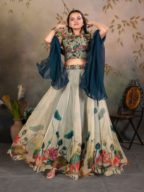 LIPS CROWN Printed Semi-Stitched Lehenga With Choli & Dupatta