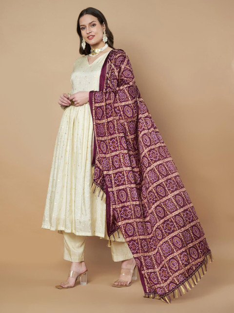 AKSHADEEP Bandhani Printed Dupatta With Tassels - Image 3