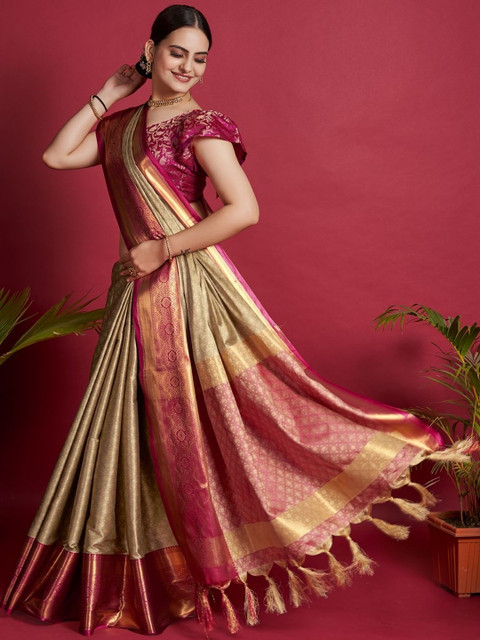 AVANTIKA FASHION Woven Design Zari Kanjeevaram Saree with Blouse Piece