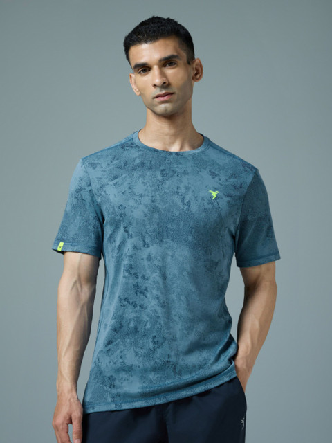 Technosport Men Anti Static Self Design Round Neck Slim Fit T-shirt