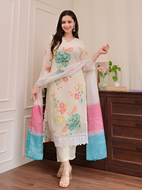 J.KANJI Women Floral Printed Regular Kurta with Trousers & Dupatta