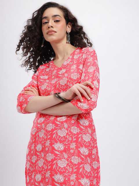 Anouk Rustic Floral Printed V-Neck Straight Kurti