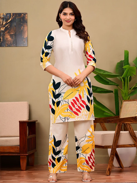 LABEL ADRIJA Women White and Multi Pure Cotton Floral Printed Co-Ords Set