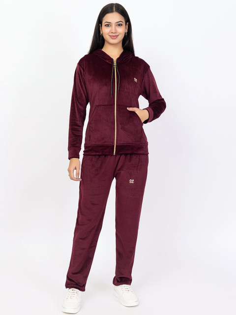 D-LINE Women Typography Printed Hodded Neck Tracksuits With Inner