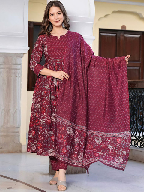 ARADHNA Floral Printed Notch Neck Gotta Patti Anarkali Kurta With Trousers & Dupatta