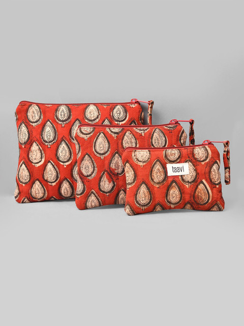 Taavi Women Set Of 3 Block Printed Travel Organiser Pouch