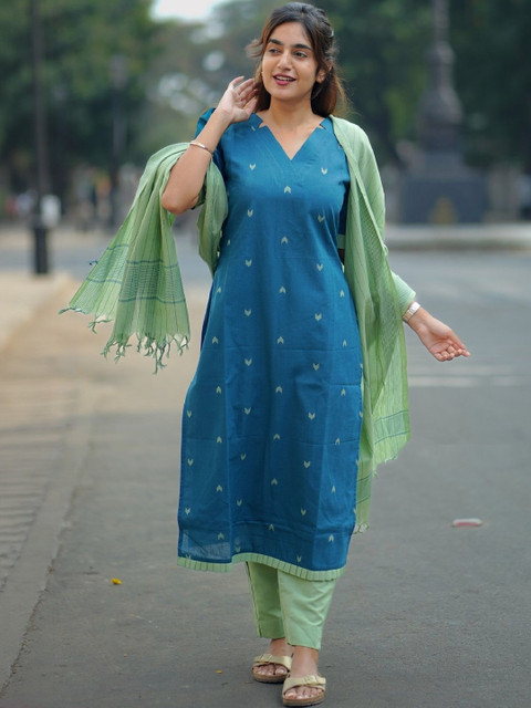 KALINI Women Ethnic Motifs Printed Regular Kurta with Trousers & With Dupatta