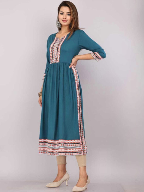 RITIKA TRADERS Women Embroidered Kurta