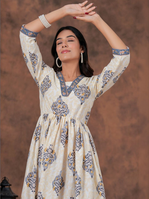 DAEVISH Floral Print Maxi Dress - Image 3