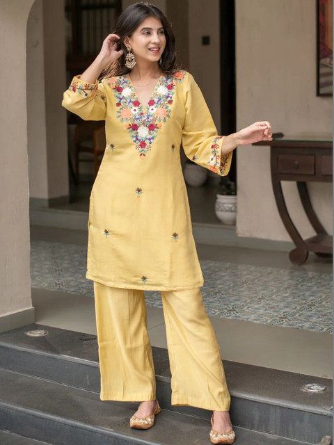 HERE&NOW Women Embroidered Regular Thread Work Silk Crepe Kurta with Trousers
