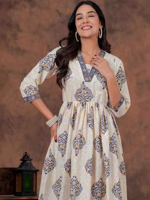 DAEVISH Floral Print Maxi Dress - Image 4