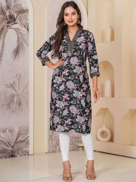 RITIKA TRADERS Women Embroidered Kurta