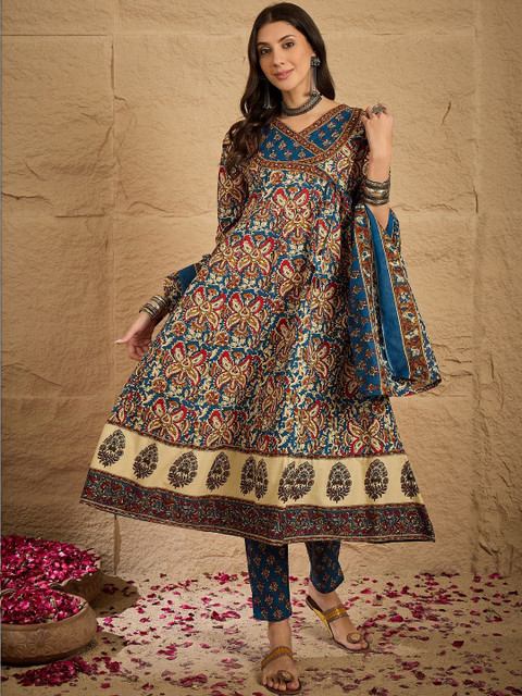 Sangria Ethnic Motif Printed V-Neck Kurta & Trousers With Dupatta