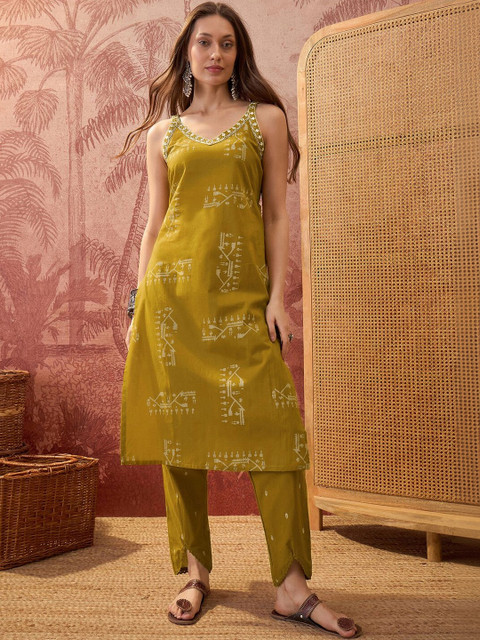 Sangria Printed V-Neck Kurta & Trousers With Dupatta - Image 5