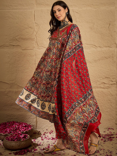 Sangria Ethnic Motif Printed V-Neck Kurta & Trousers With Dupatta - Image 3