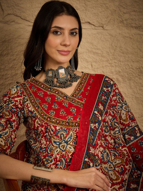 Sangria Ethnic Motif Printed V-Neck Kurta & Trousers With Dupatta - Image 6