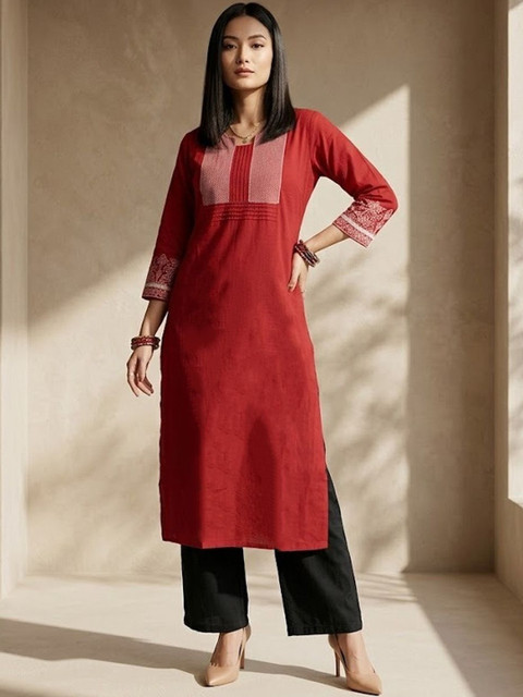 Varanga Women Ethnic Motifs Embroidered Thread Work Kurta