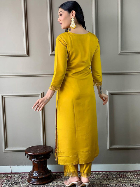 Ethnic 3 You Women Floral Embroidered Regular Thread Work Kurta with Trousers & With Dupatta - Image 4