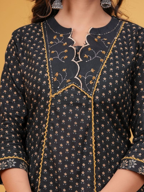 KALINI Women Ethnic Motifs Printed Panelled Beads and Stones Pure Cotton Kurta with Palazzos & With Dupatta - Image 4