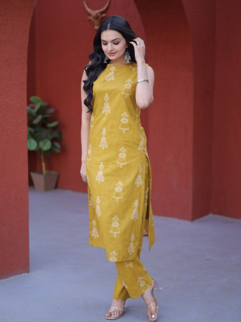 Livewear Women Ethnic Motifs Printed Pure Cotton Kurta with Trousers