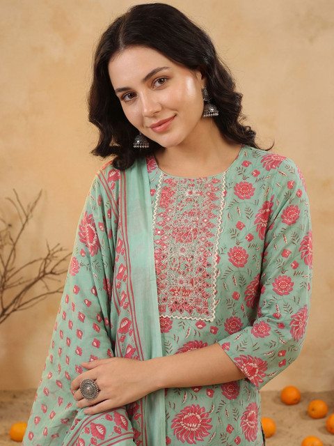 Indo Era Women Floral Printed Regular Mirror Work Kurta with Trousers & With Dupatta