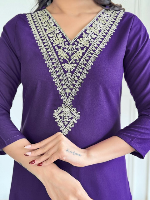 KAARVYA Women Ethnic Motifs Embroidered Regular Thread Work Kurta with Trousers & With Dupatta - Image 7