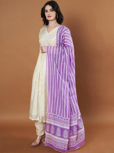 AKSHADEEP Printed Dupatta - Image 3