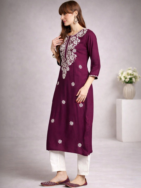 Sangria Embroidered Sweetheart Neck A-Line Kurta - Image 2