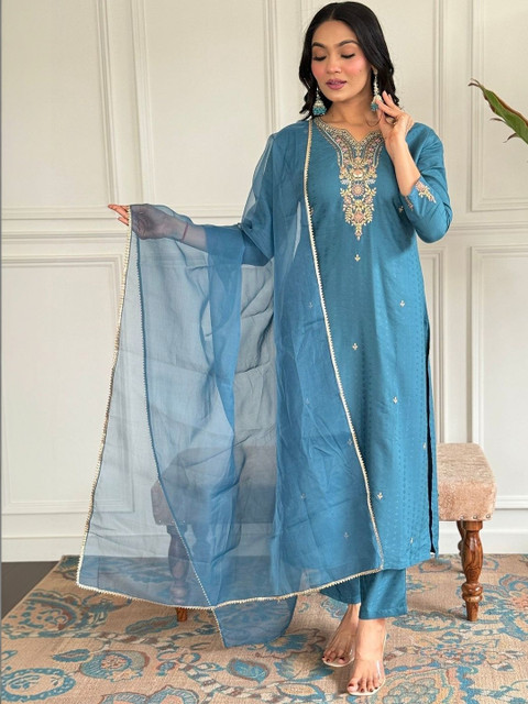 KAARVYA Women Ethnic Motifs Embroidered Regular Thread Work Kurta with Trousers & With Dupatta